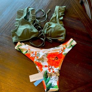 NWT 2 Piece- Never worn. Liner present